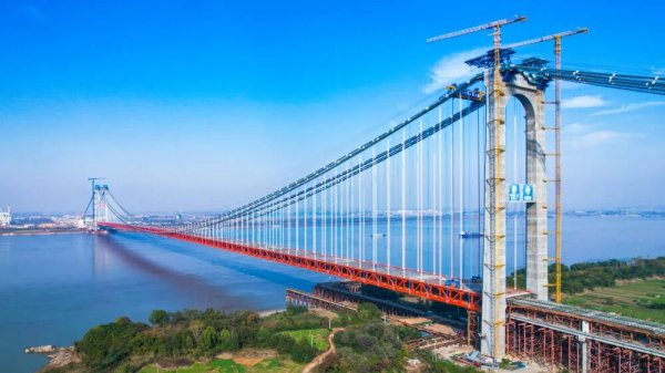 319策略 成功合龙！预计明年通车